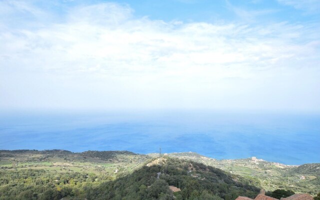 Amazing Home in Tusa With 2 Bedrooms and Wifi