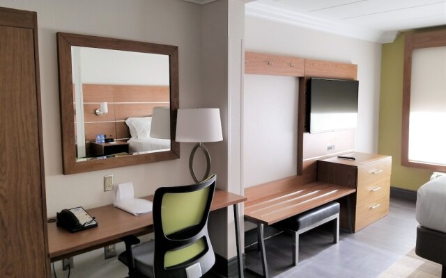 Holiday Inn Express Columbia NE - Fort Jackson by IHG