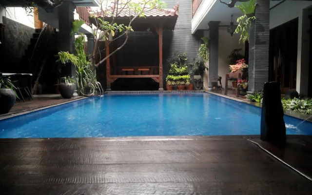 Hotel Keraton