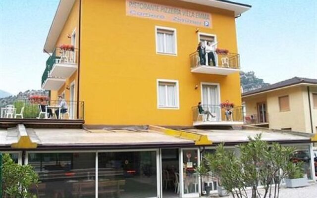 Villa Emma