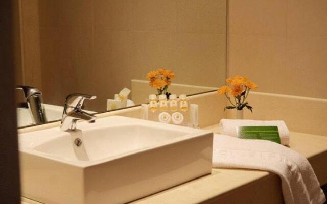 Elpida Resort & Spa