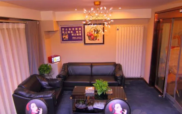 Jiangsheju Shangpin Hotel (Luoyang Longmen Sports Center Branch)