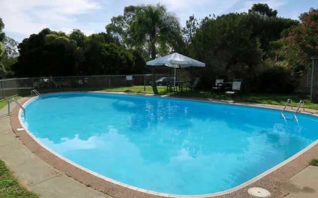 Lyndoch Motel