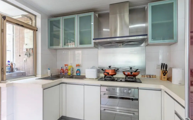 Locals Boutique Apartment Jida No.1