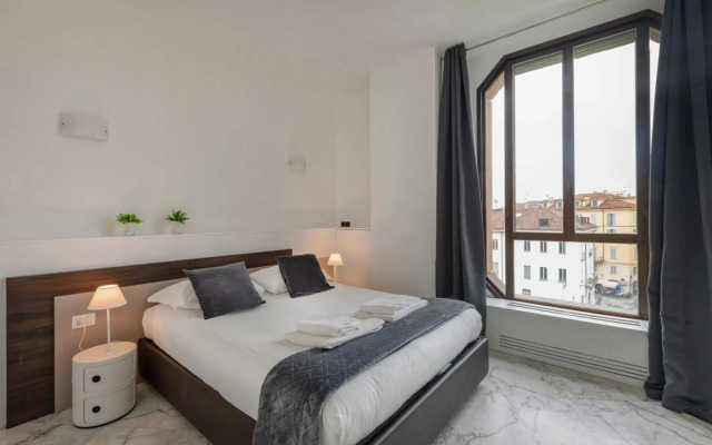 Milan Royal Suites & Luxury Apartments