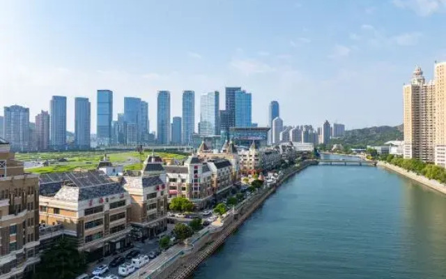 Dalian Xinghai Plaza Mokona Boutique Hotel