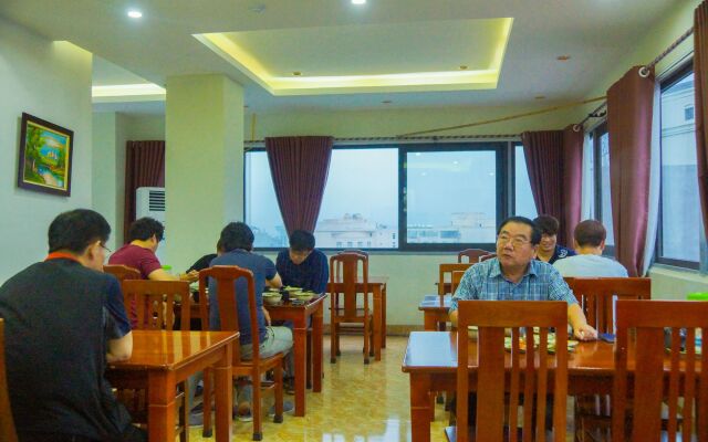 Mai Hotel