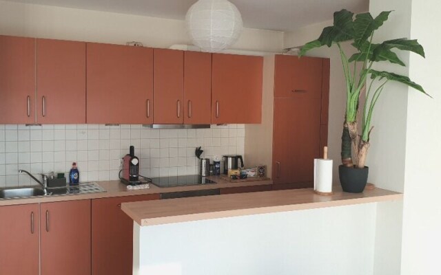 Large Modern Flat 100m2 in City Center - Parking