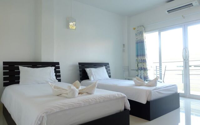 R J House Resort