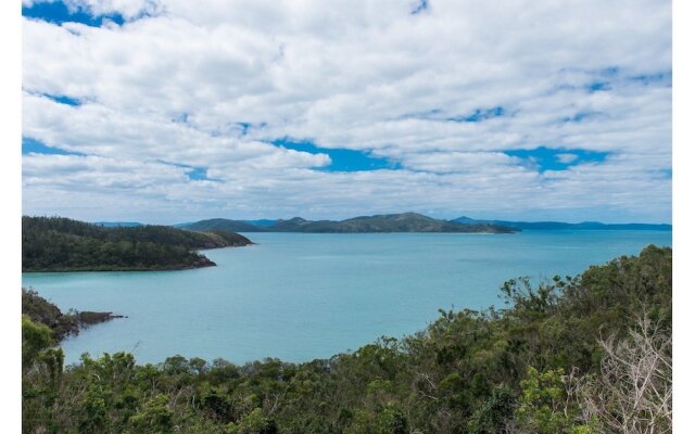 Picturesque on Passage - Whitsundays