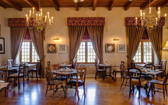 Protea Hotel by Marriott Cape Town Mowbray