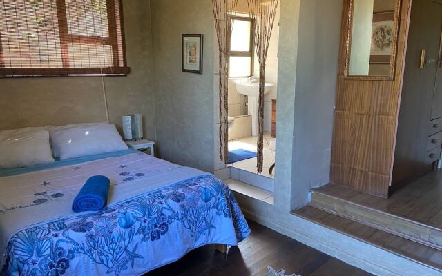 Room-living In Camps Bay Blue