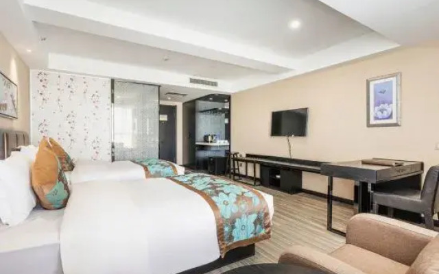 Wuhua Tianyue Hotel (Yinchuan High-speed Railway Station Branch)