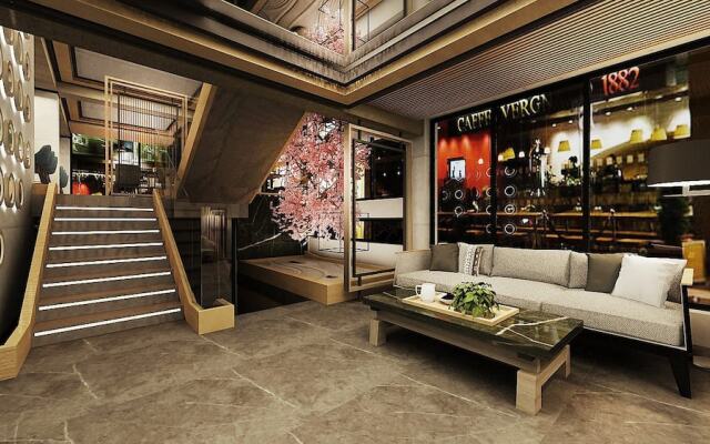 Hanami Design Hotel