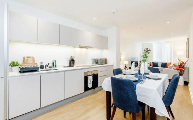 Superior Apartment Bracknell Centre