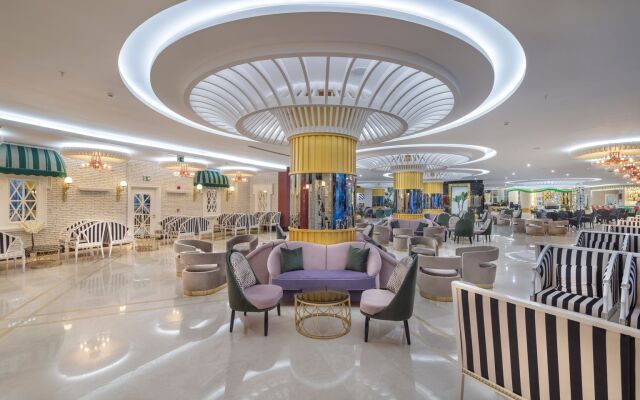 Granada Luxury Beach 