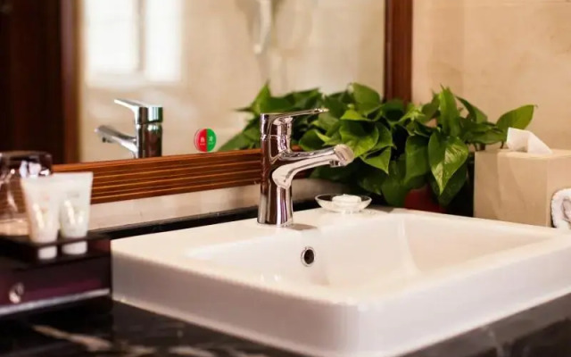 Greentree Eastern Bozhou Jingwan Wealth Centre Hot