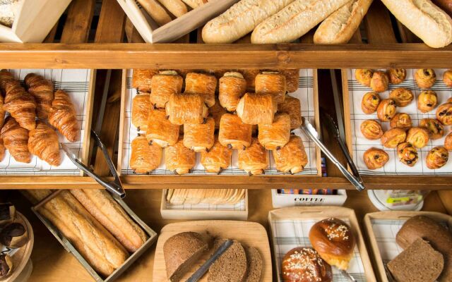 Novotel Goa Resort & Spa Hotel