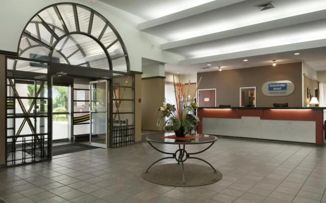 Travelodge by Wyndham Vancouver Airport
