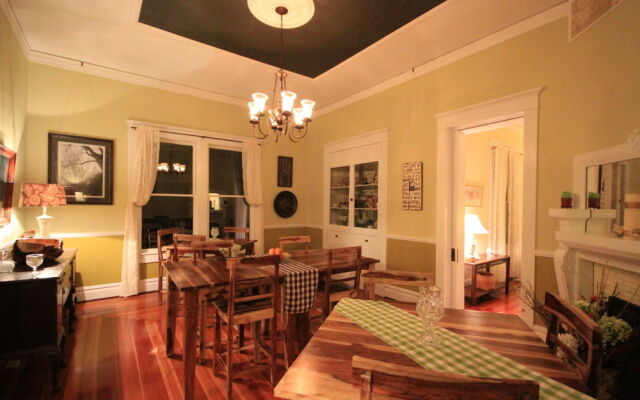 The Inn at Glen Alpine