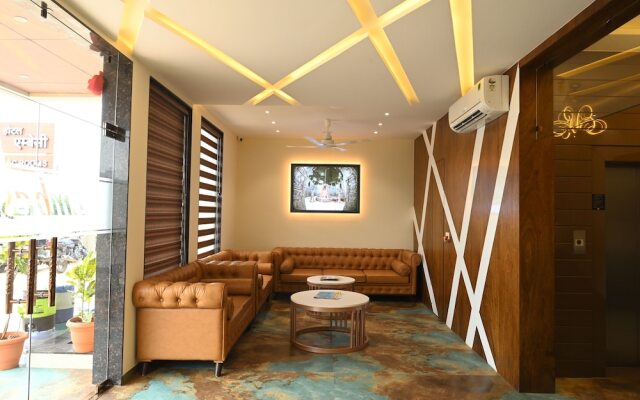 Hotel Embassy INN