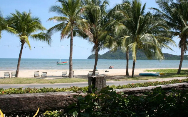 Long Beach Inn