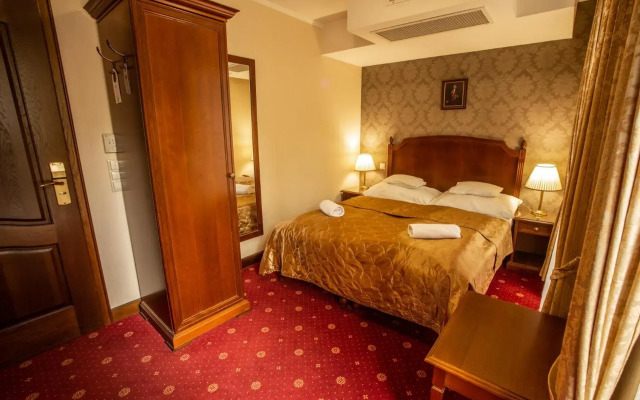 Mozart Hotel