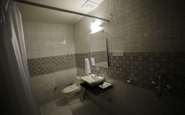Royal Rosette Lake View Boutique Hotel