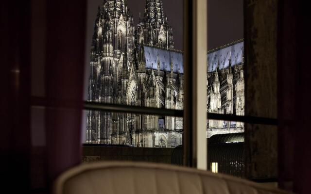 Hotel Mondial am Dom Cologne MGallery Collection
