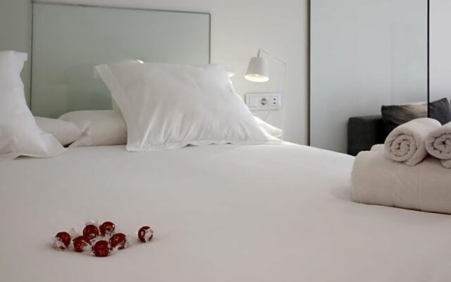 Pensión T5 Donostia Suites