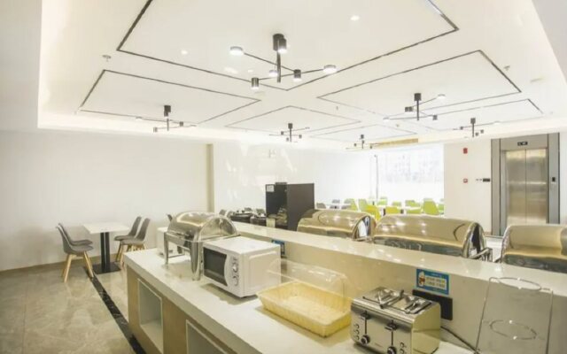 GreenTree Inn Express Taizhou Jiangyan Hardware City