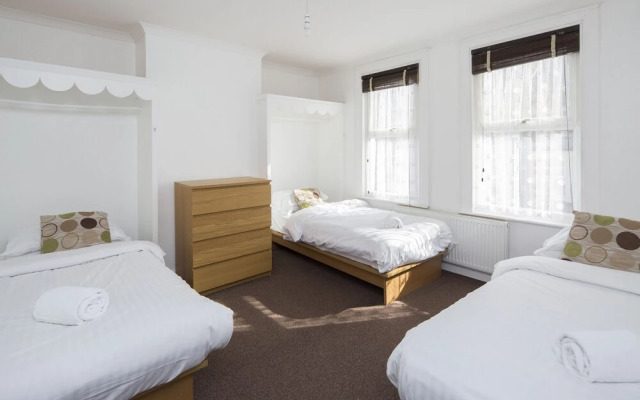 Cecil House by Kasar Stays