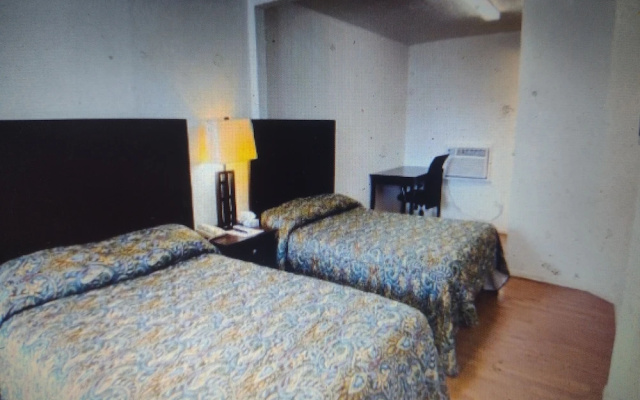 Budget Inn & Suites