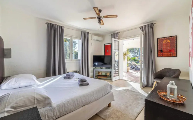 Luxurious Private 6-bed Villa With Pool Mougins