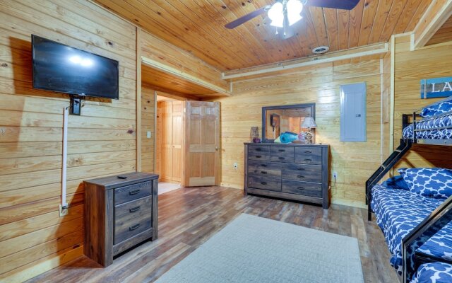 Cherokee Lake Cabin w/ Deck & Kayaks!