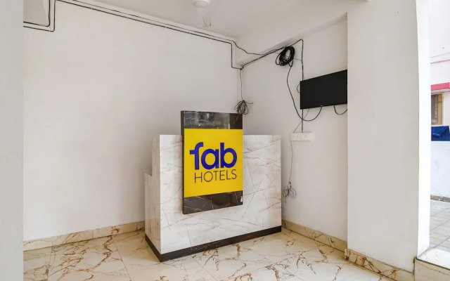 Fabhotel Seven Wonders 55