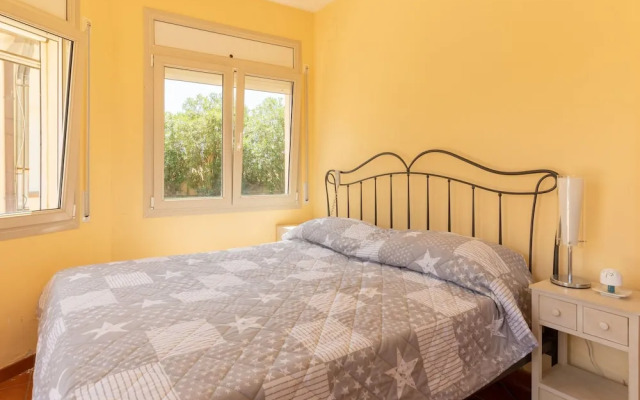 Delux Villa in Vilacolum With Swimming Pool