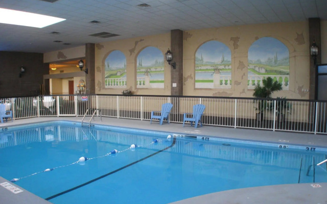 Holiday Inn Fayetteville-I-95 South