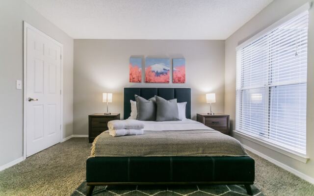 The Luxe Suites of North Atlanta