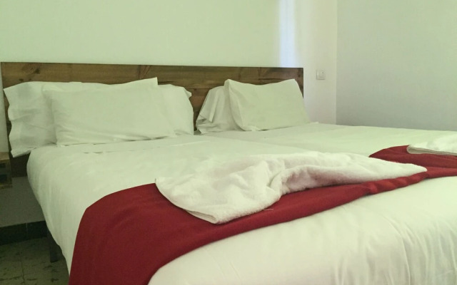 Hostal Macaya