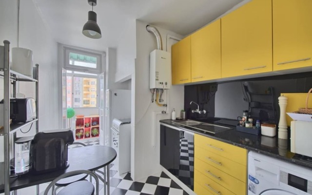 Cozy & Authentic Flat In The Center