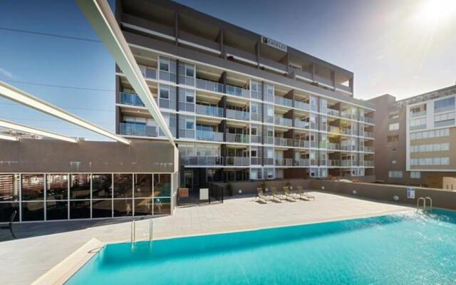 Honeysuckle Executive Apartments