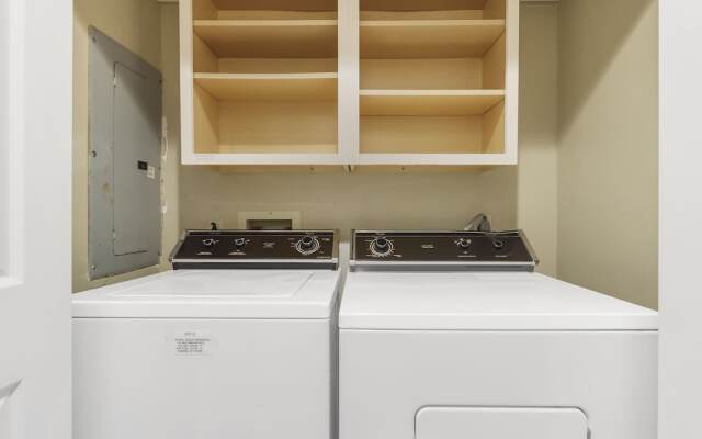 The Overlook at the Pointe