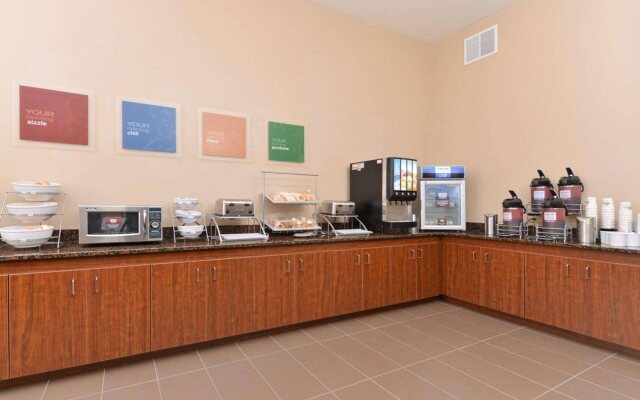 Comfort Inn & Suites Mandan - Bismarck