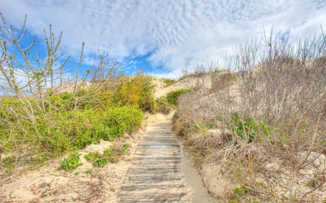 1709 Sandbucket Arch Oceanfront
