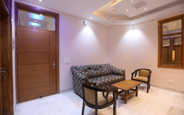 OYO 9385 Indirapuram