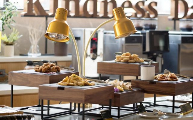 Kindness Day Hotel