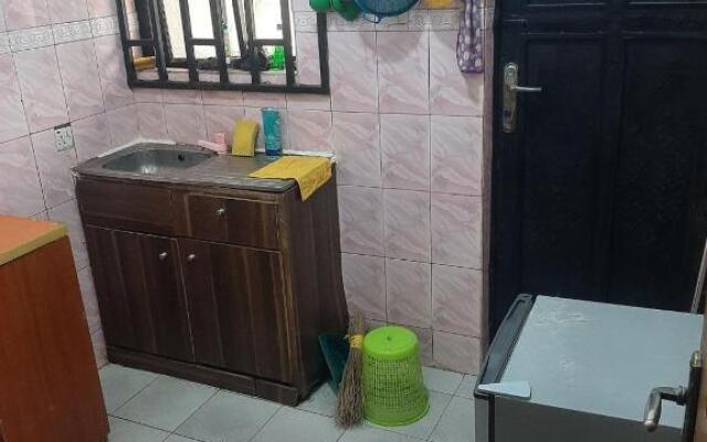 Ib Kay Apartments