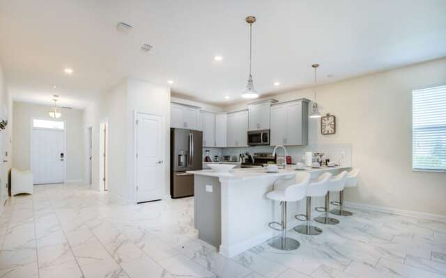 Champions Gate 1501maid