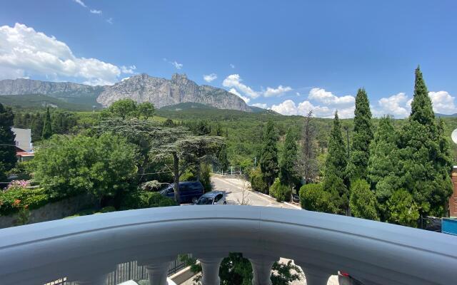 Вилла Ренессанс